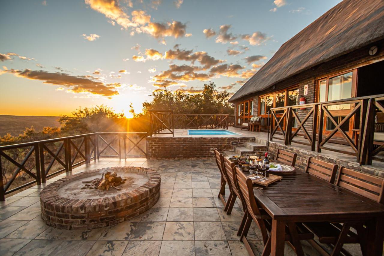 ดิงเวง ซาฟารี แคมป์ Villa The Waterberg Biosphere ภายนอก รูปภาพ