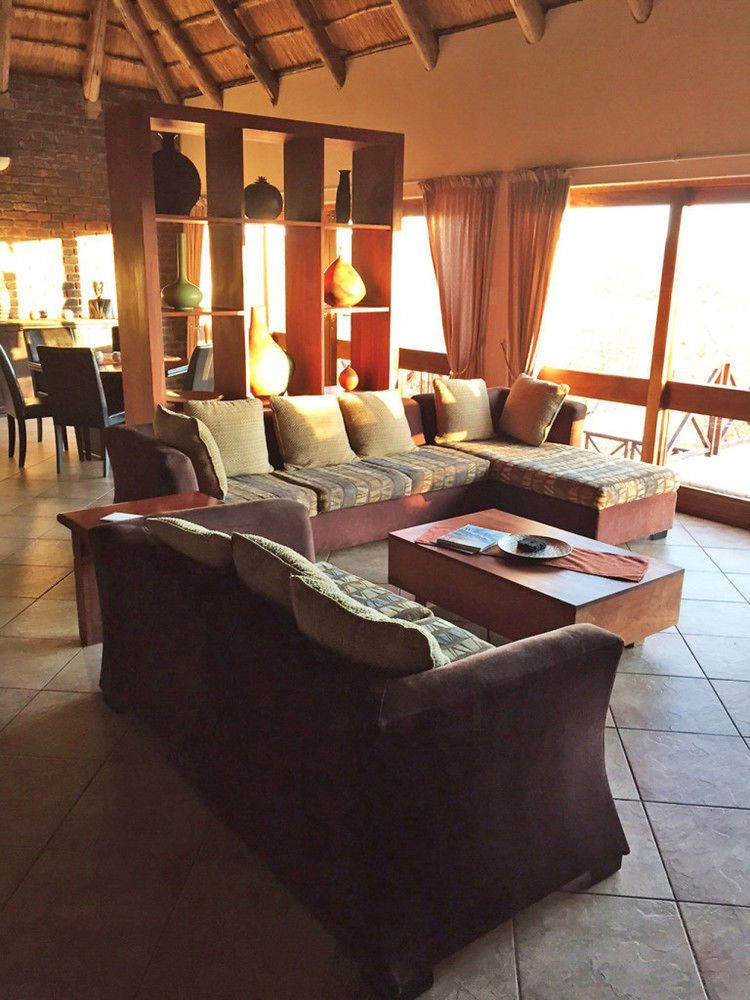 ดิงเวง ซาฟารี แคมป์ Villa The Waterberg Biosphere ภายนอก รูปภาพ